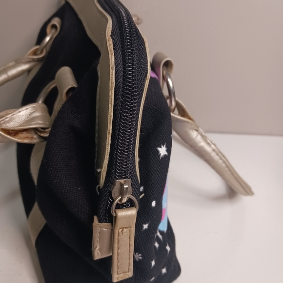 Wonderful world of Disney, Mickey Mouse brag purse, Global Design Concepts Incor - Picture 3 of 8